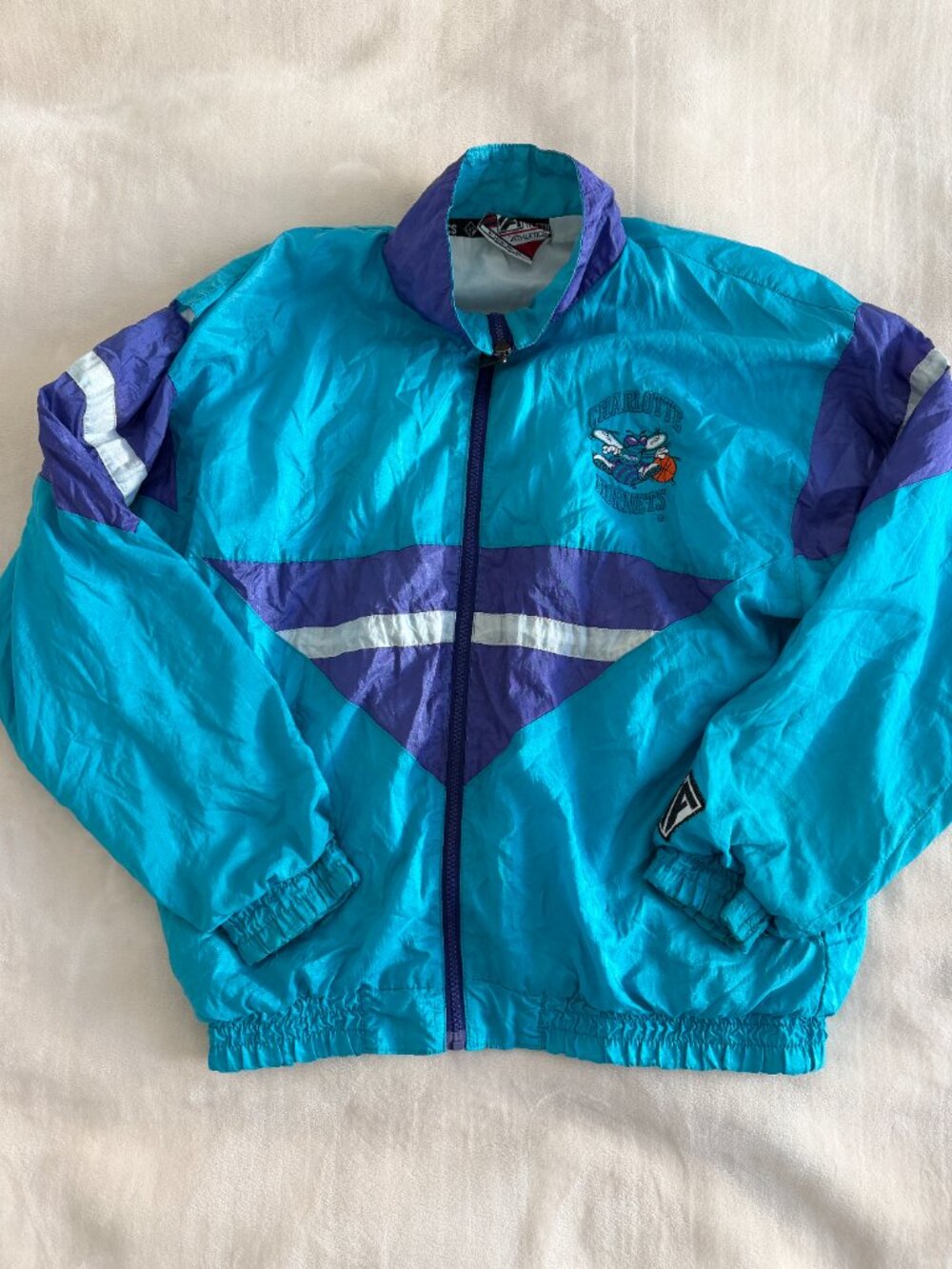 Vintage 90s Charlotte Hornets Colorblock Windbreaker Jacket Team Athletics M/L